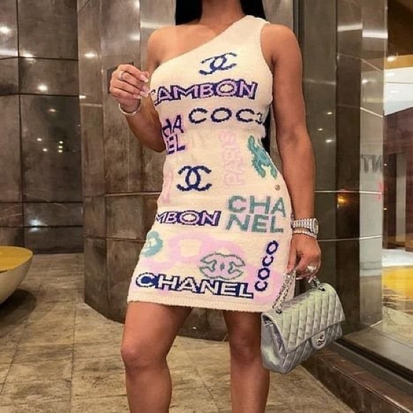 Chanel 2023 Mini Dress - Picture 3 of 7